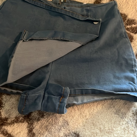 Better Be Jean Skort - Picture 3 of 5